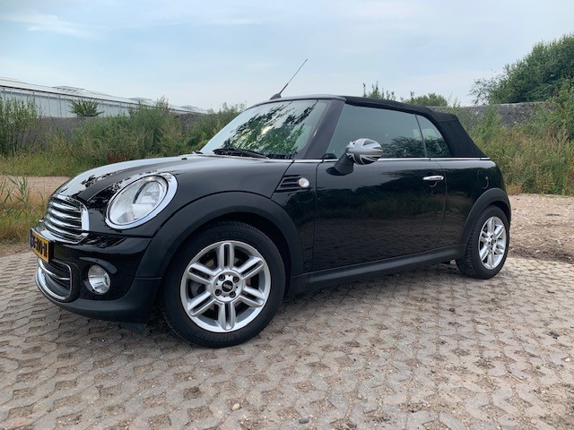Mini Cooper Cabriolet, low milage, automatic