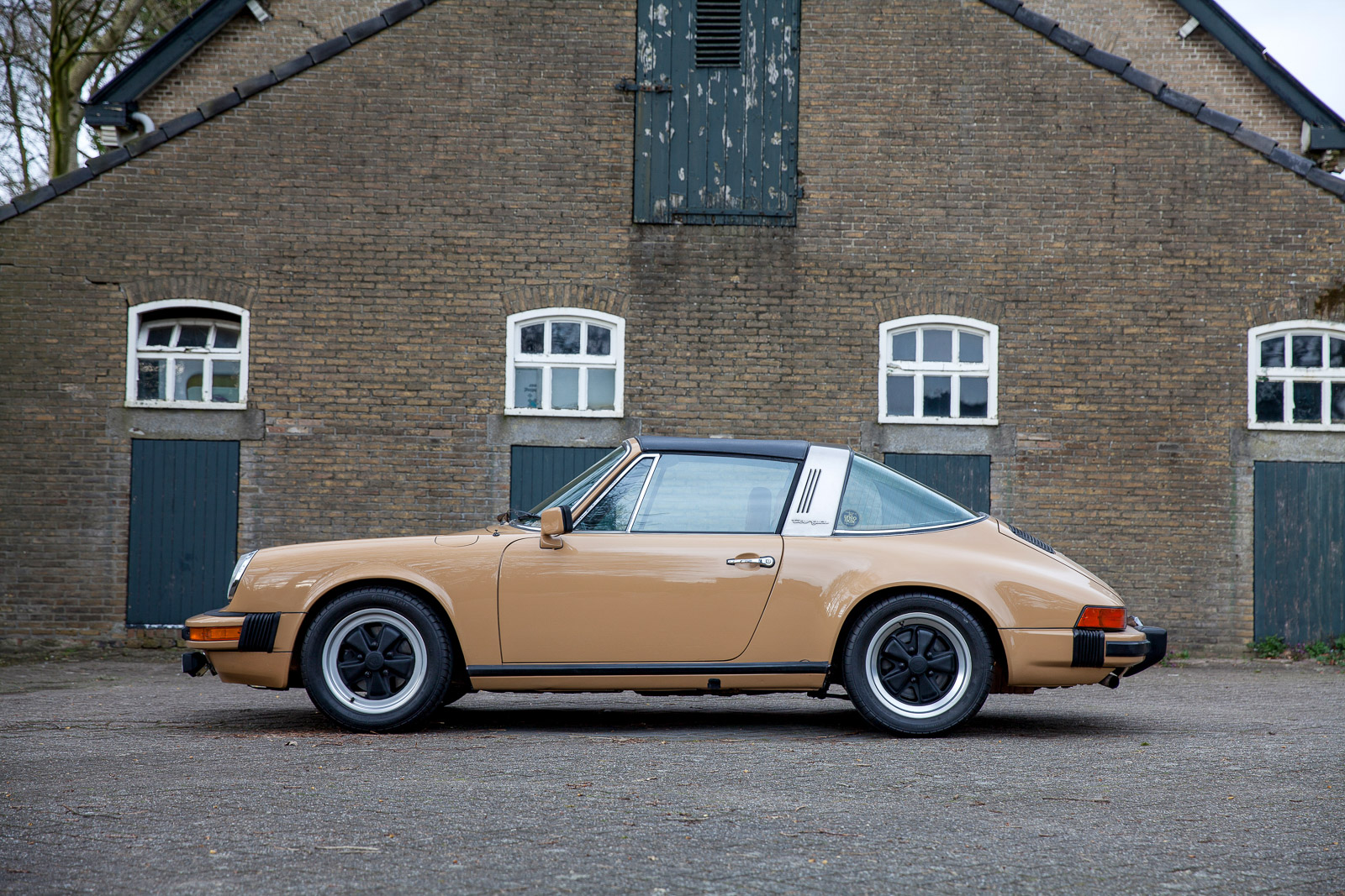 PORSCHE 911 SC targa 1978