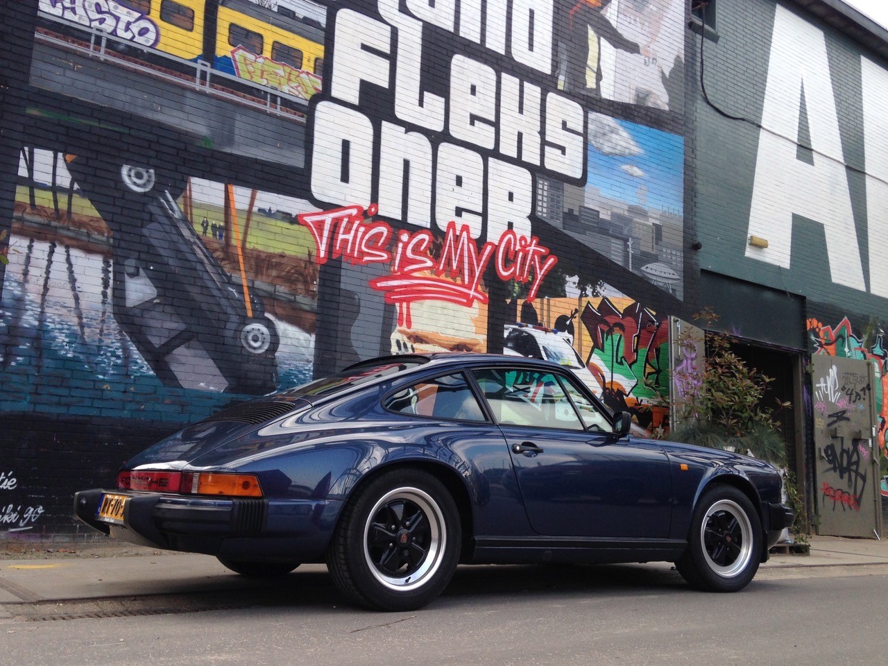 Porsche 911 3.2 Carrera coupe