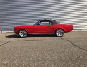 FORD MUSTANG CONVERTIBLE 1966