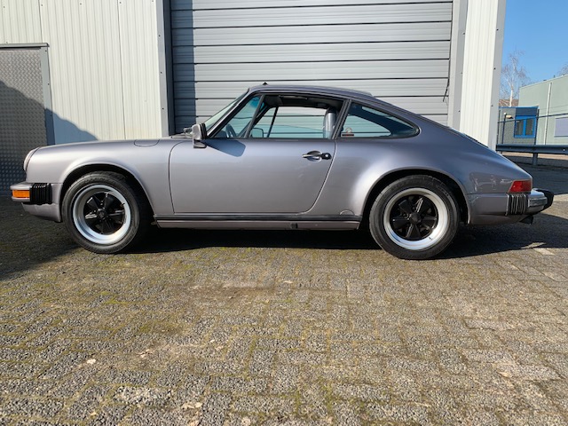 Porsche 911 Coupe 3.2 “1988, jubileum 250.000”