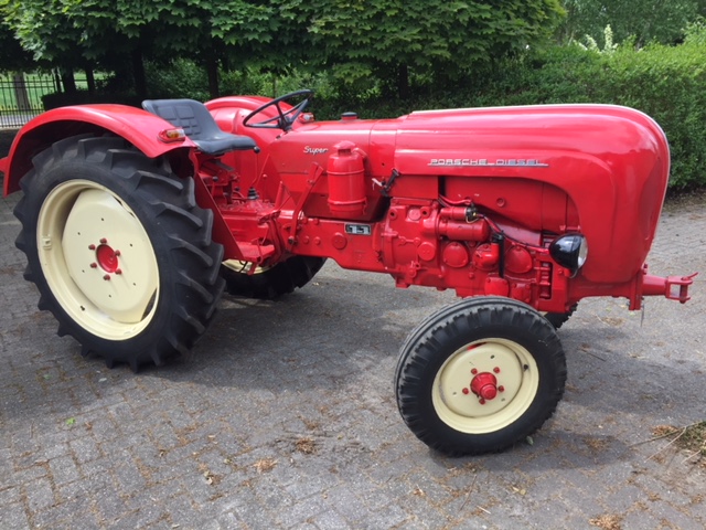 PORSCHE 339 Super Diesel  Tractor