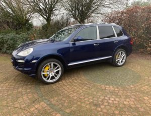 Porsche Cayenne Turbo 2007. Original Dutch delivery in a beautiful colour combination