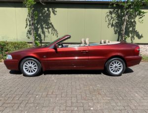 VOLVO C70 CONVERTIBLE / CABRIOLET