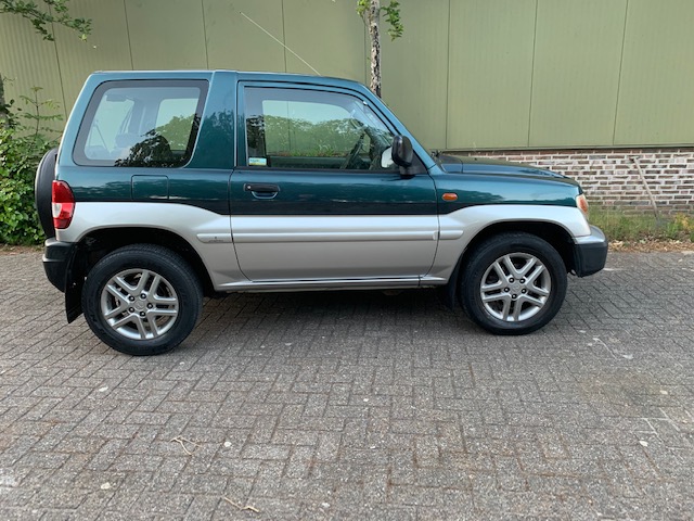 Mitsubishi Pajero Pinin  low milage