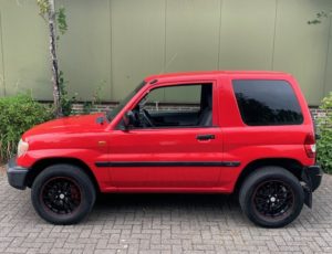 Mitsubishi Pajero Pinin in sporty red