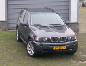 BMW X5 4.4i  2005  youngtimer , excellent condition