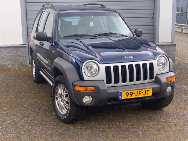 JEEP CHEROKEE SPORT 2002 3,7l v6