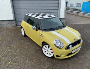 MINI COOPER Chili  checkered  design