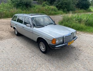 Mercedes-Benz 240 TD 7-persons 1982