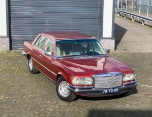 Mercedes 350 SE w116,   1973 ,  red metallic with LPG