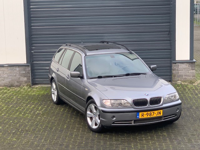 BMW 330 Xi stationwagon 2003. Nice appearance, well maintained, ex Switzerland