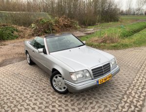 Mercedes-Benz E320 cabriolet  w124, 1993 with Wiesmann hardtop!