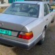 Mercedes -Benz 230E   w124 in superb condition