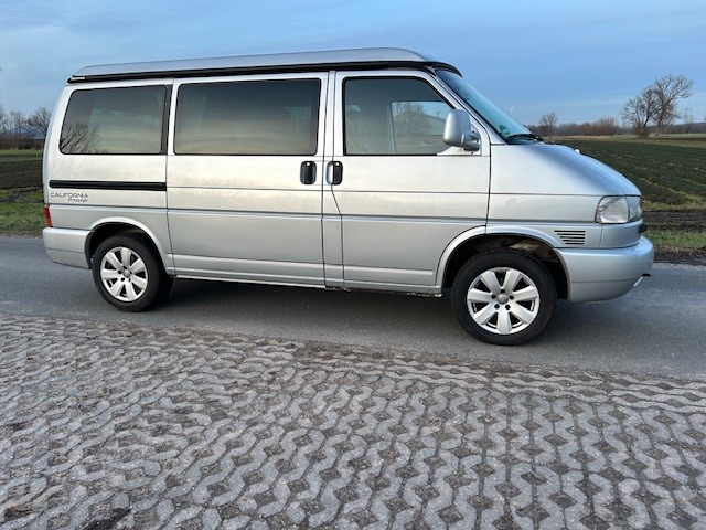 VOLKSWAGEN t4 Caravelle Westfalia camper 2003 2,5L Tdi  2003 only 205000 kms